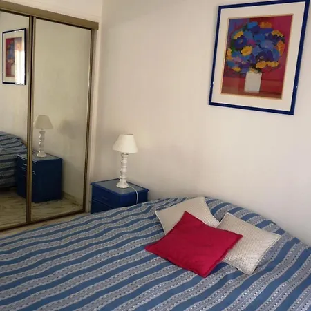Appartement Sleeps 4 Air Con Wifi Cannes