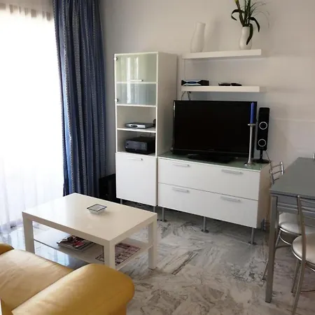 Sleeps 4 Air Con Wifi Appartement *
